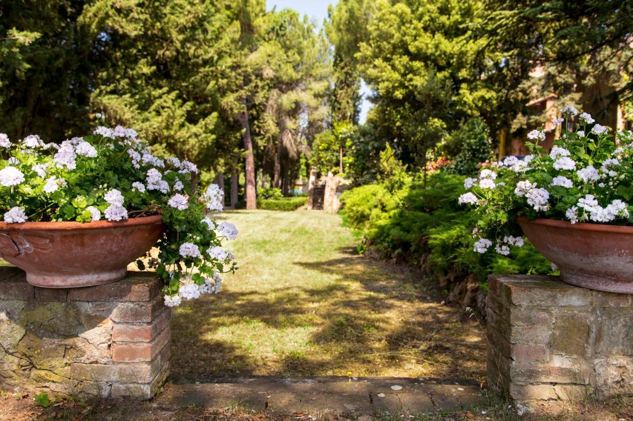 Colle Al Matrichese - Historic Winery Villa Montalcino Exterior photo